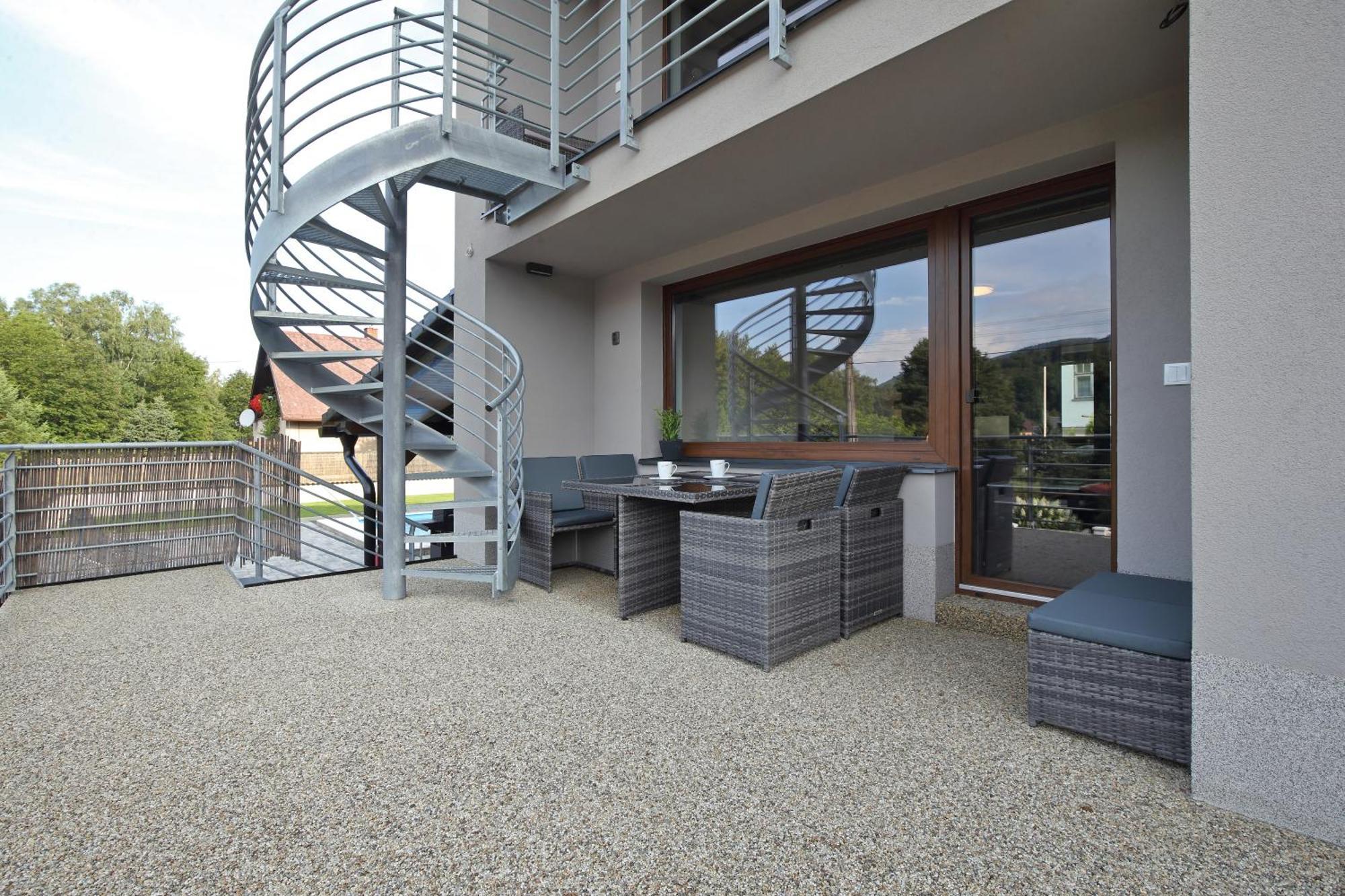 Apar7Man Jizerske Hory Apartamento Hejnice Exterior foto