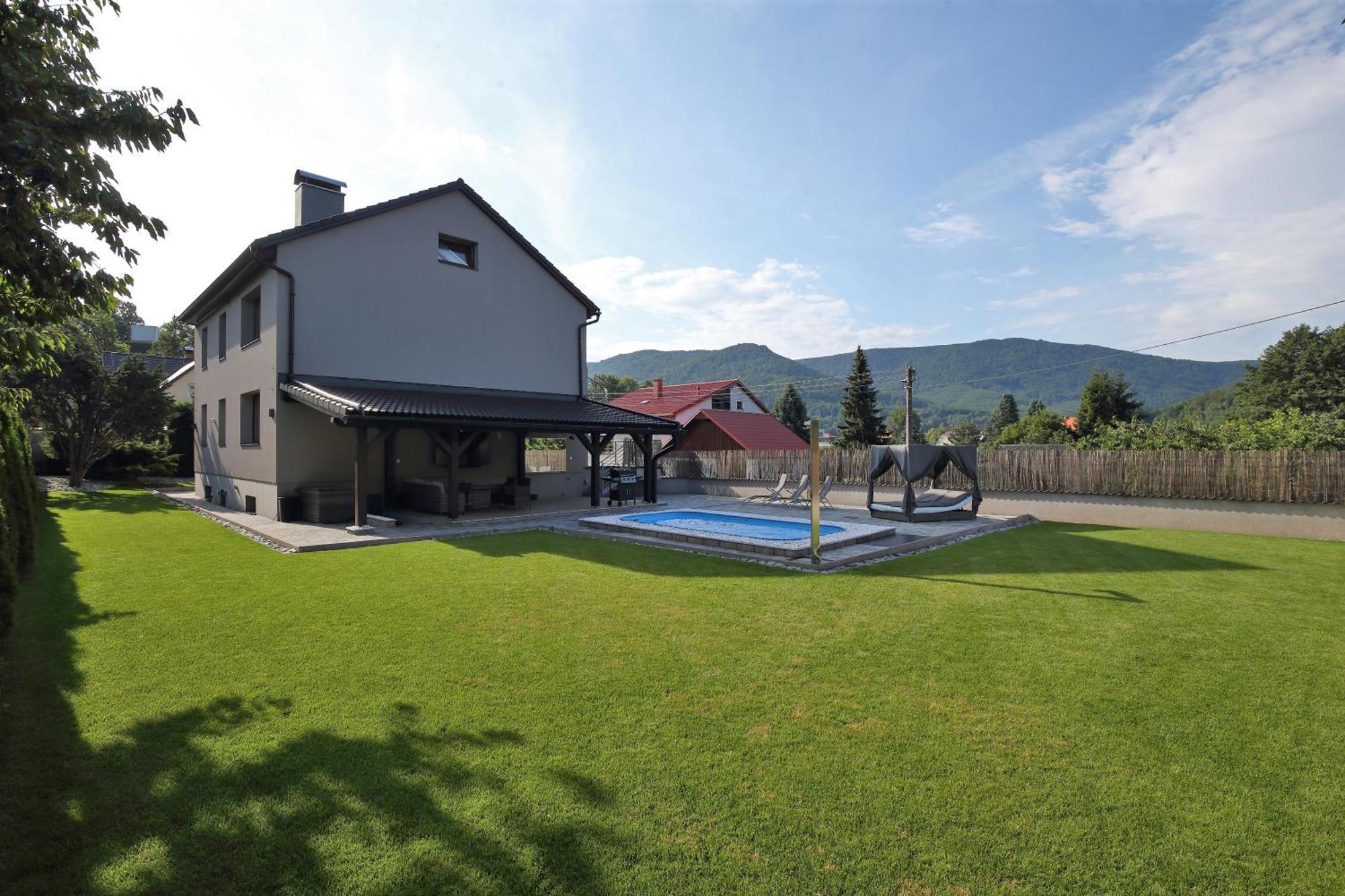 Apar7Man Jizerske Hory Apartamento Hejnice Exterior foto