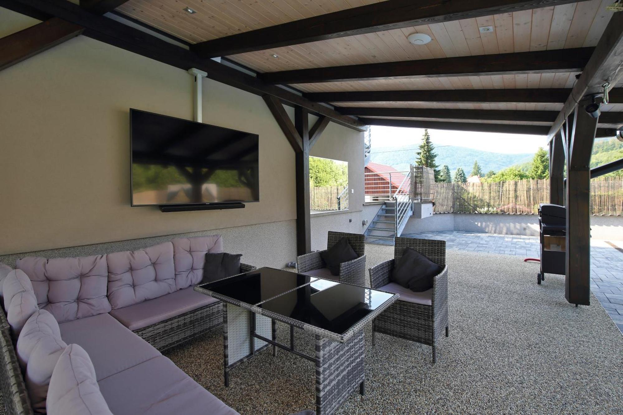 Apar7Man Jizerske Hory Apartamento Hejnice Exterior foto
